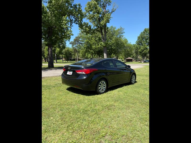 Hyundai Elantra Limited 2012