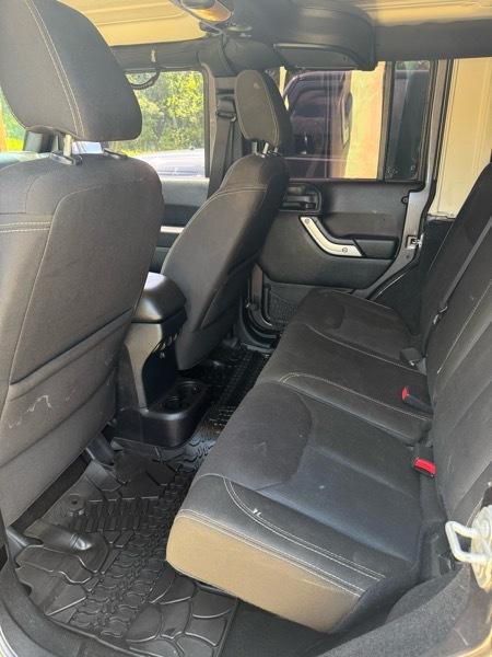 Jeep Wrangler Unlimited Sahara 4WD 2016