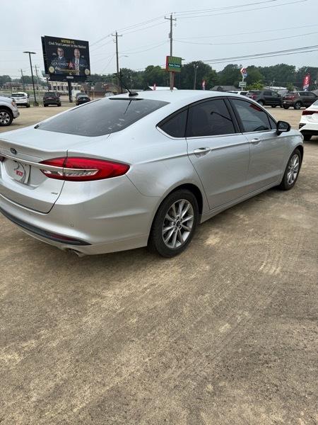 Ford Fusion SE 2018