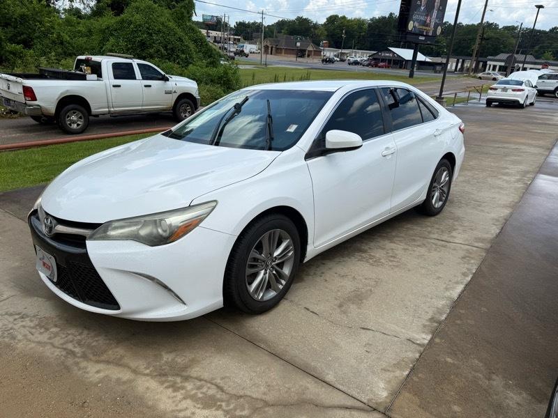 Toyota Camry XLE 2016