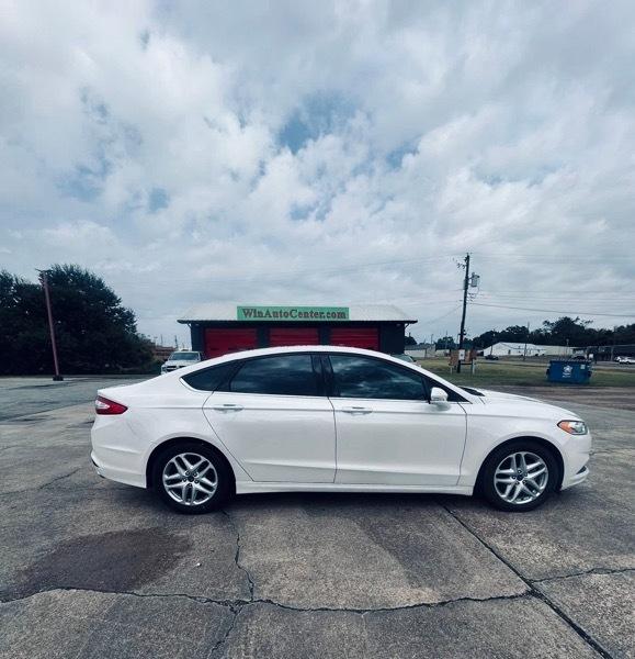 Ford Fusion SE 2018