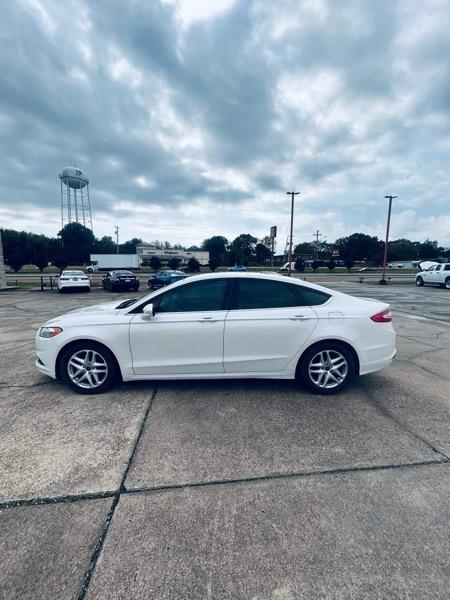 Ford Fusion SE 2018