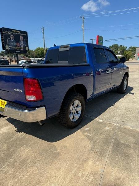 RAM 1500 SLT Crew Cab SWB 4WD 2016