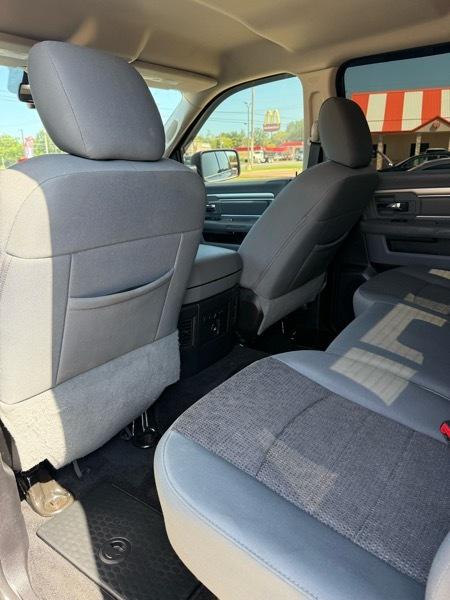 RAM 1500 SLT Crew Cab SWB 4WD 2016
