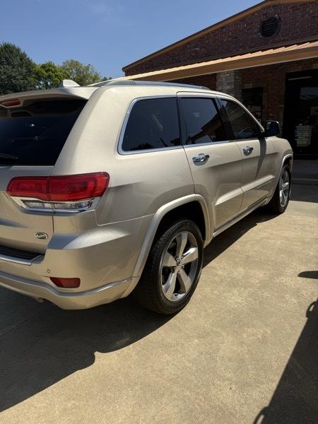 Jeep Grand Cherokee Overland 2WD 2014