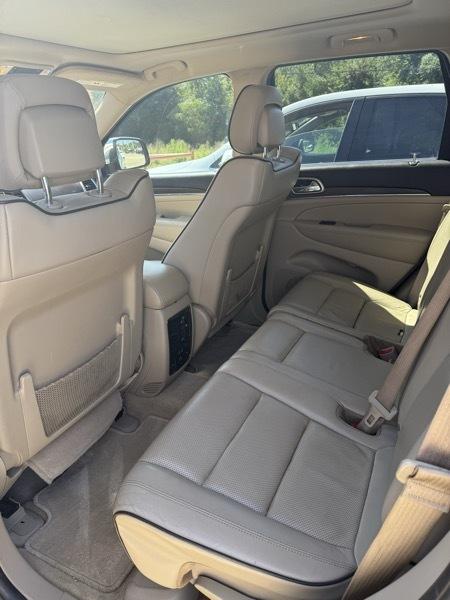 Jeep Grand Cherokee Overland 2WD 2014