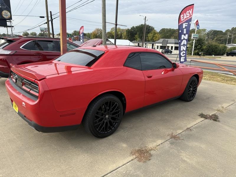 Dodge Challenger SXT 2015