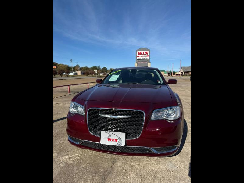 2017 Chrysler 300 Limited RWD