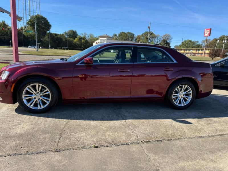 Chrysler 300 Limited RWD 2017