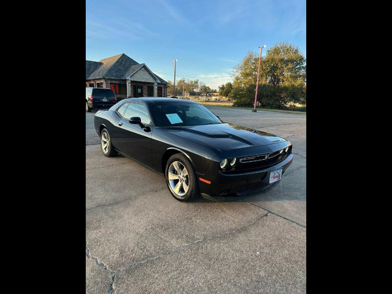2018 Dodge Challenger SXT