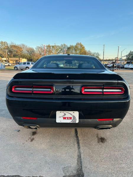 Dodge Challenger SXT 2018