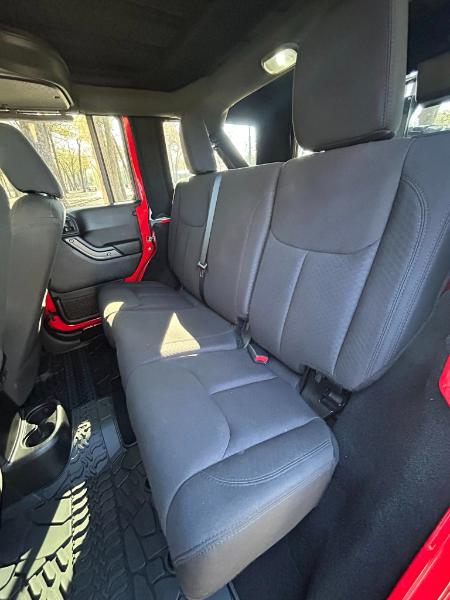 Jeep Wrangler Unlimited Sport 4WD 2015