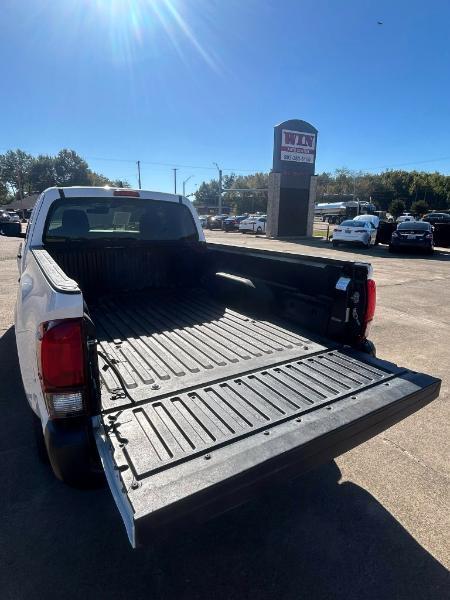 Toyota Tacoma 2WD SR Access Cab 6' Bed I4 AT (Natl) 2018