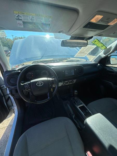 Toyota Tacoma 2WD SR Access Cab 6' Bed I4 AT (Natl) 2018