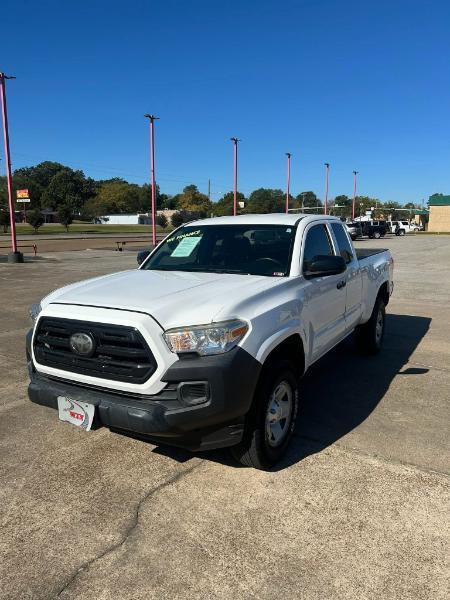 Toyota Tacoma 2WD SR Access Cab 6' Bed I4 AT (Natl) 2018