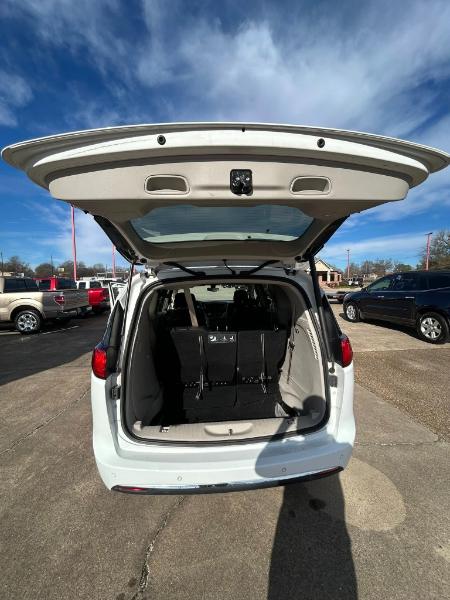 Chrysler Pacifica Touring-L 2020