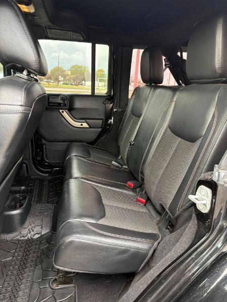 Jeep Wrangler Unlimited Sahara 4WD 2016