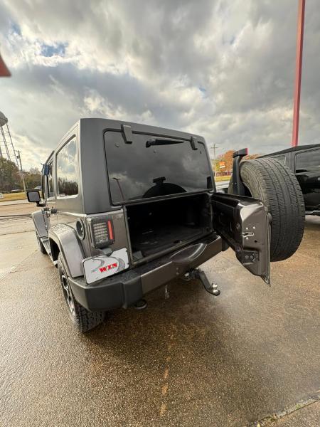 Jeep Wrangler Unlimited Sahara 4WD 2016