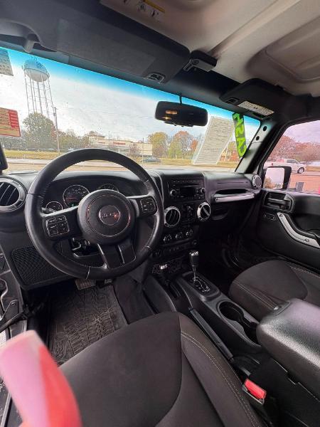 Jeep Wrangler Unlimited Sahara 4WD 2016