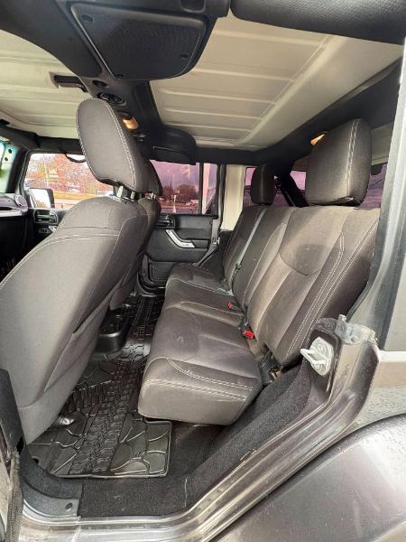 Jeep Wrangler Unlimited Sahara 4WD 2016