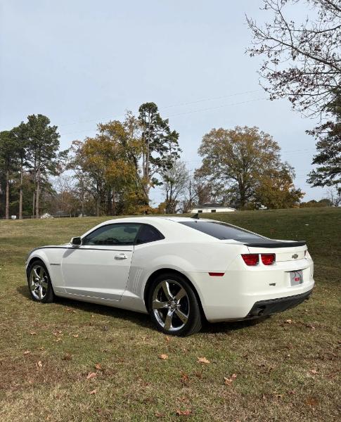 Chevrolet Camaro LT1 Coupe 2011