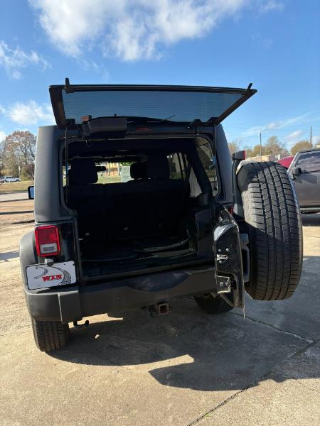 Jeep Wrangler Unlimited Sport 4WD 2013