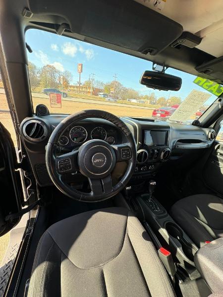 Jeep Wrangler Unlimited Sport 4WD 2013