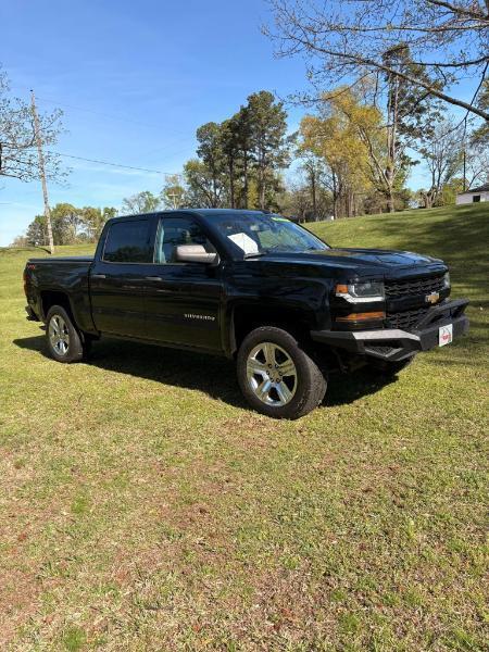 Chevrolet Silverado 1500 Custom Crew Cab 4WD 2018