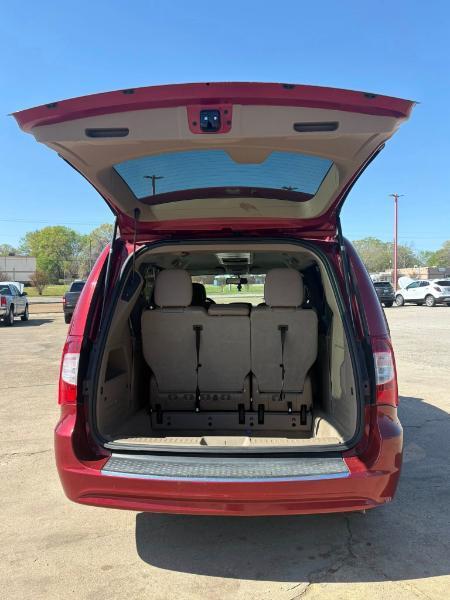 Chrysler Town & Country Touring 2014