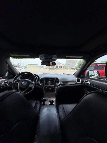 Jeep Grand Cherokee Overland 2WD 2014
