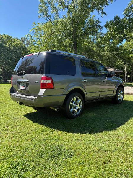 Ford Expedition Limited 2WD 2013