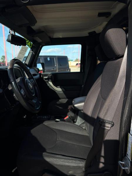 Jeep Wrangler Unlimited Sport 4WD 2015