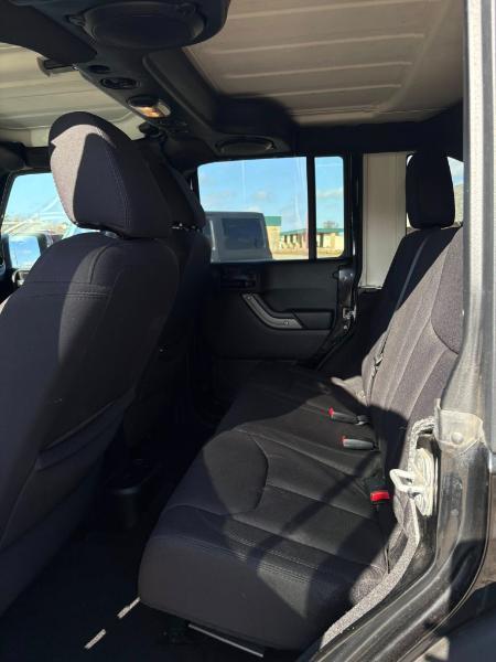 Jeep Wrangler Unlimited Sport 4WD 2015