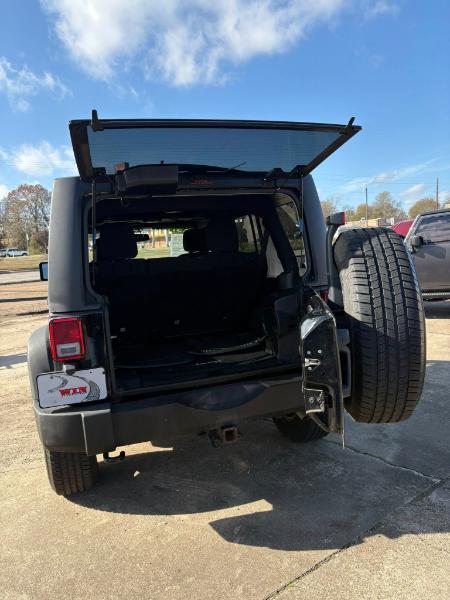 Jeep Wrangler Unlimited Sport 4WD 2015