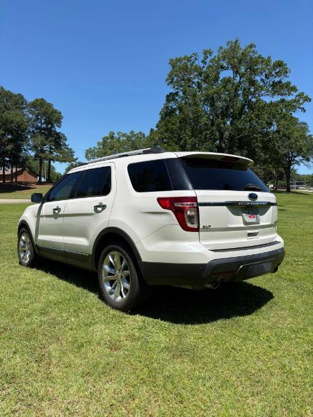 Ford Explorer XLT FWD 2014