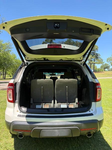 Ford Explorer XLT FWD 2014