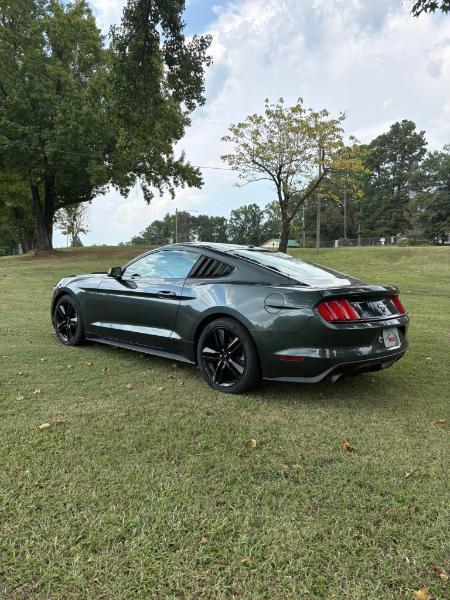 Ford Mustang EcoBoost Coupe 2015