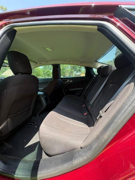 Chrysler 200 Limited 2015