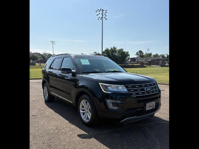2017 Ford Explorer XLT FWD