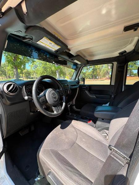 Jeep Wrangler Unlimited Sport 4WD 2017