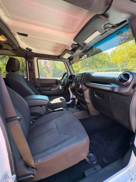 Jeep Wrangler Unlimited Sport 4WD 2017