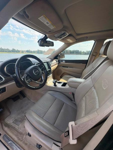 Jeep Grand Cherokee Overland 2WD 2014
