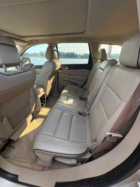 Jeep Grand Cherokee Overland 2WD 2014