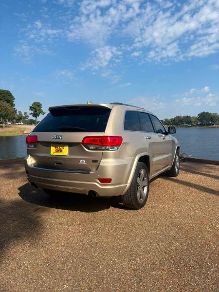 Jeep Grand Cherokee Overland 2WD 2014
