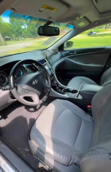 Hyundai Sonata Limited Auto 2013