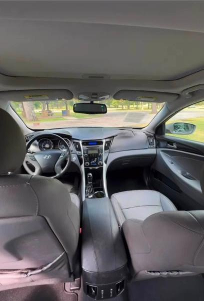 Hyundai Sonata Limited Auto 2013