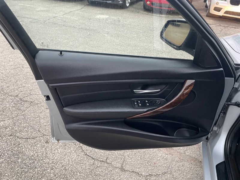 BMW 3-Series 328i xDrive Sedan - SULEV 2014