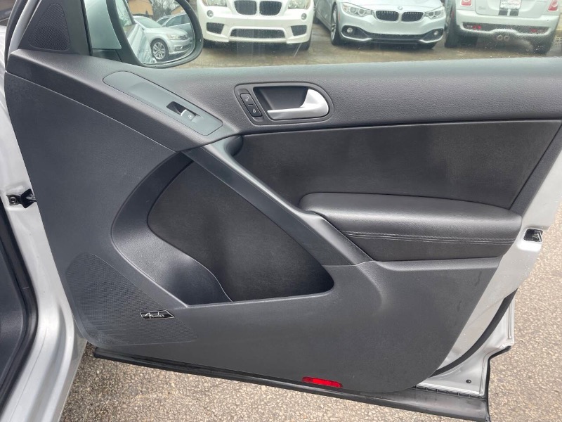 Volkswagen Tiguan SEL 2014