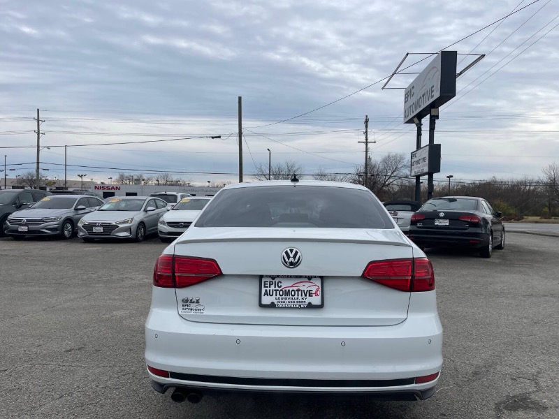 Volkswagen Jetta 2.0T GLI 6A 2017