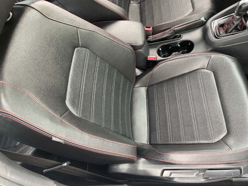 Volkswagen Jetta 2.0T GLI 6A 2017